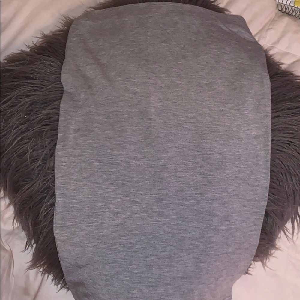 Forever 21 grey body con skirt